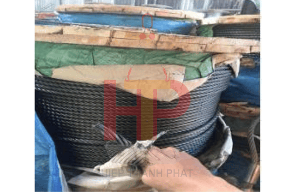 cáp đen tại TP.HCM