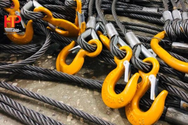Cáp cẩu bị xoắn gây ảnh hưởng đến tiến độ công việc, tăng chi phí vận hành